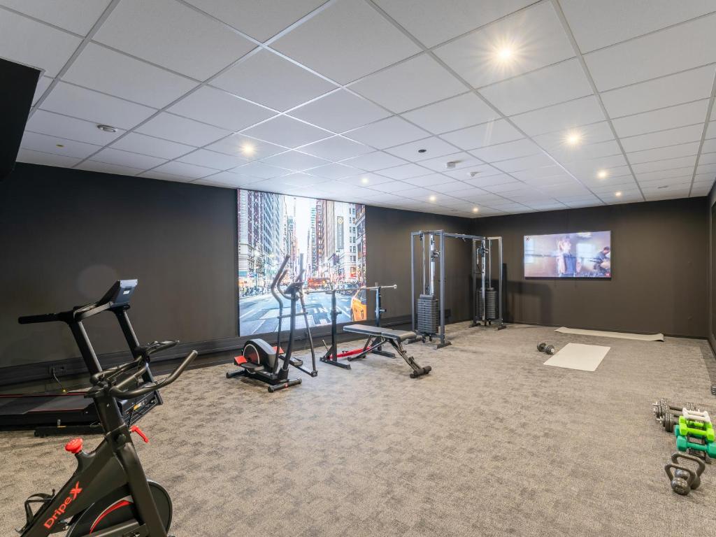 Fitness centrum a/nebo fitness zařízení v ubytování JustStay München Hotel & Apartments