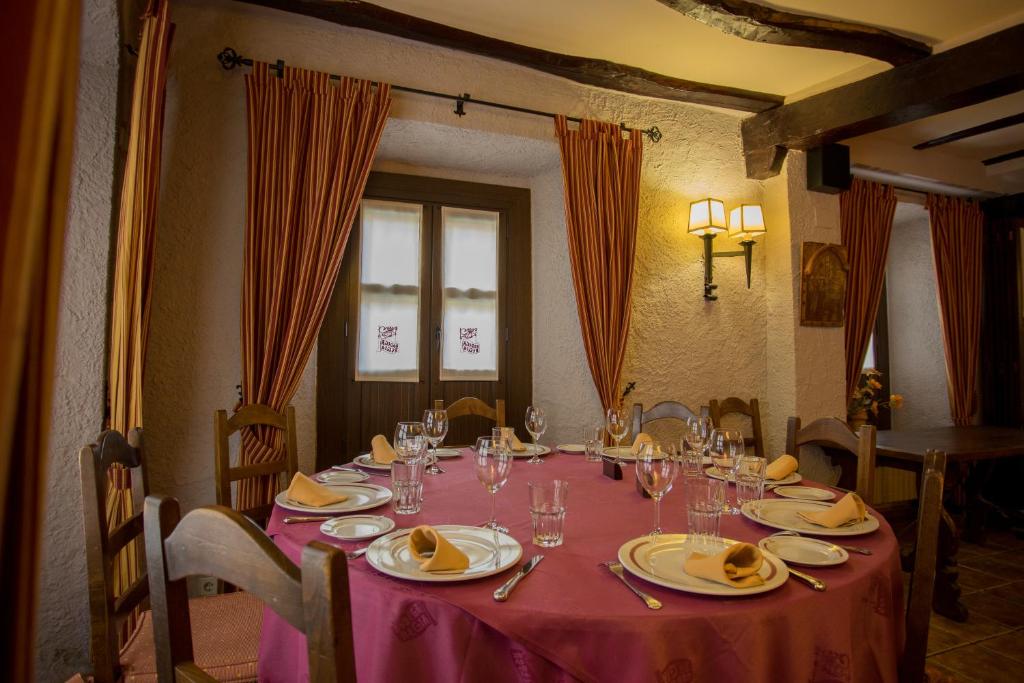 Restaurace v ubytování Hotel La Posada Regia
