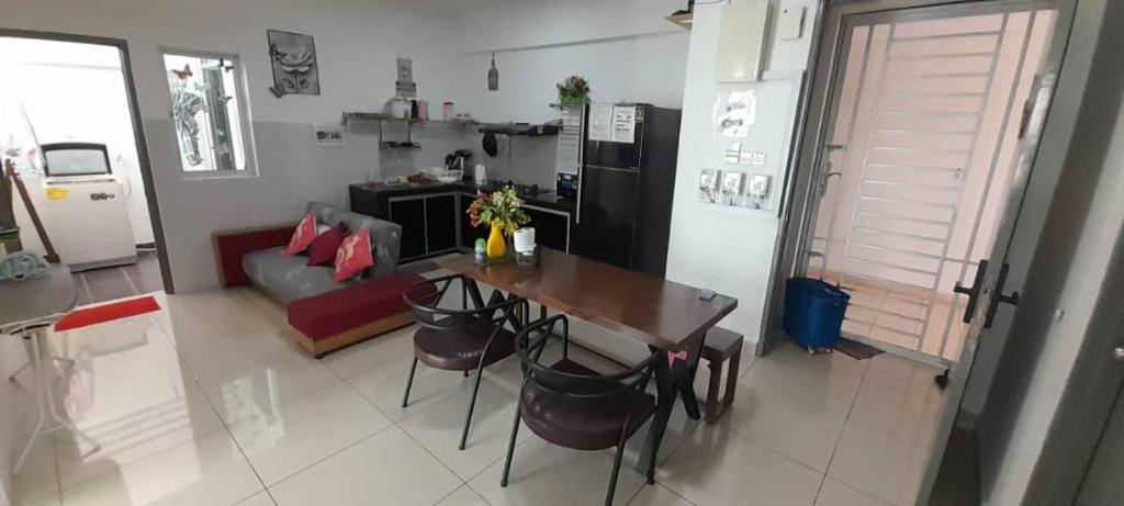 The Aliff Residences - Apartamento De Tres Habitaciones