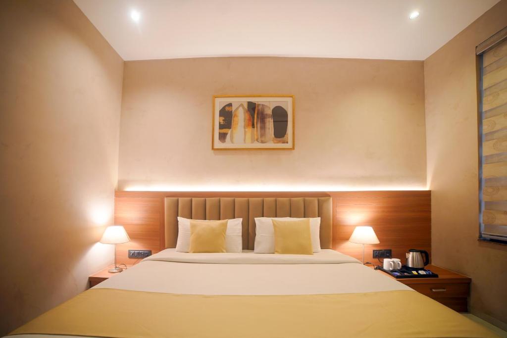 Hotel Centre Park Bhopal - Economy Double Room