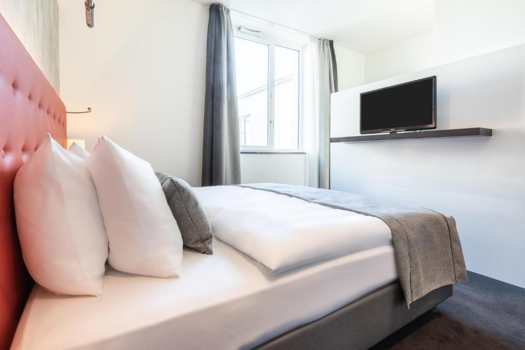 Garner Hotel Berlin - Mitte by IHG - Resim 40