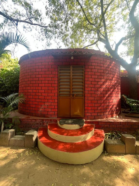 Zahrada ubytování Sharad Baug homestay