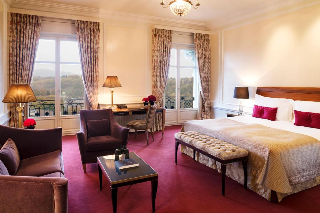 Hotel Bellevue Palace Bern - Resim 39