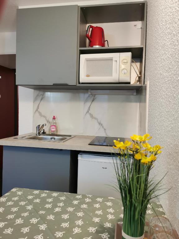 Appart Hotel La Defense - Studio Met Balkon