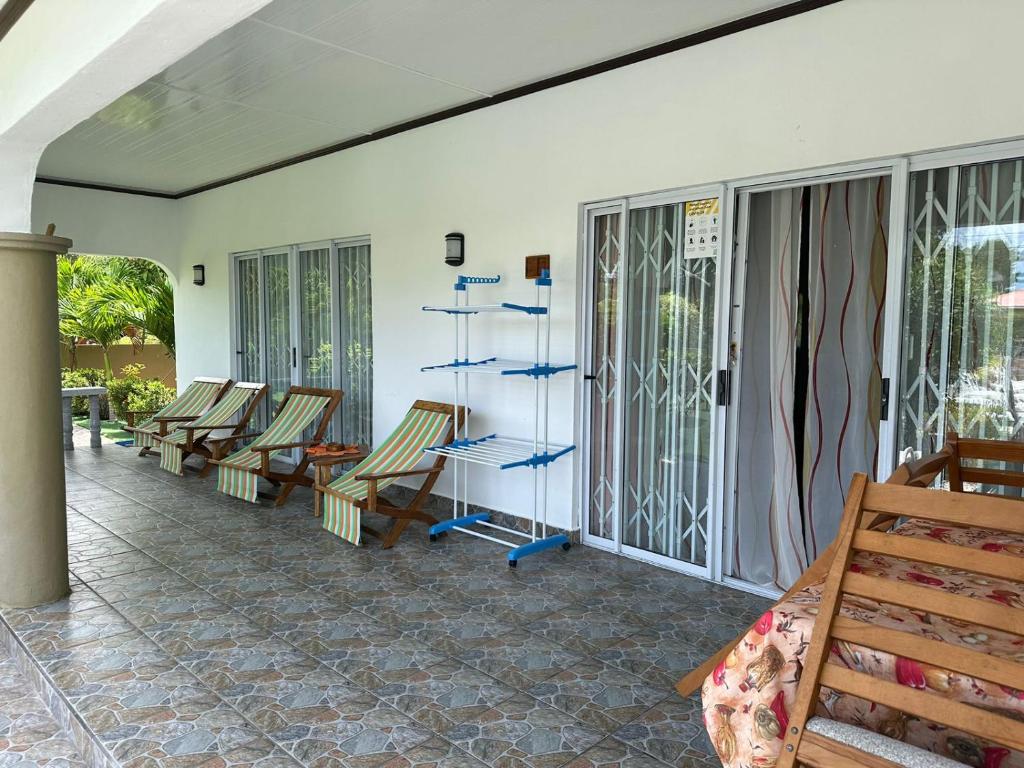 Fotografie z fotogalerie ubytování Leo Selfcatering v destinaci Baie Sainte Anne