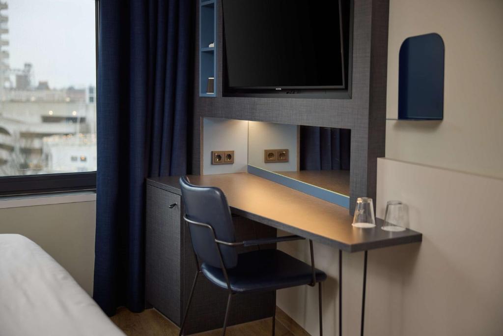 DoubleTree by Hilton Rotterdam Centre - Resim 11