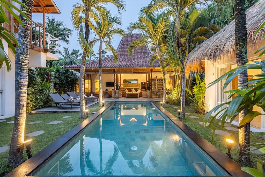 4 BR - Oberoi Seminyak - Hizvo