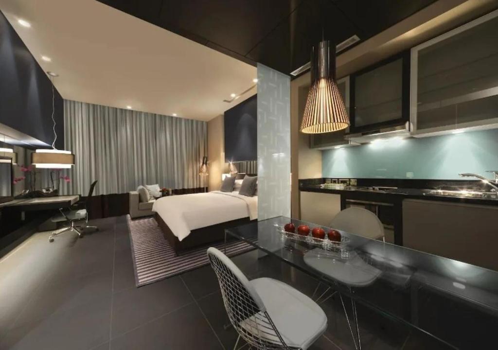 The Abdali Boulevard Hotel - Deluxe King Room