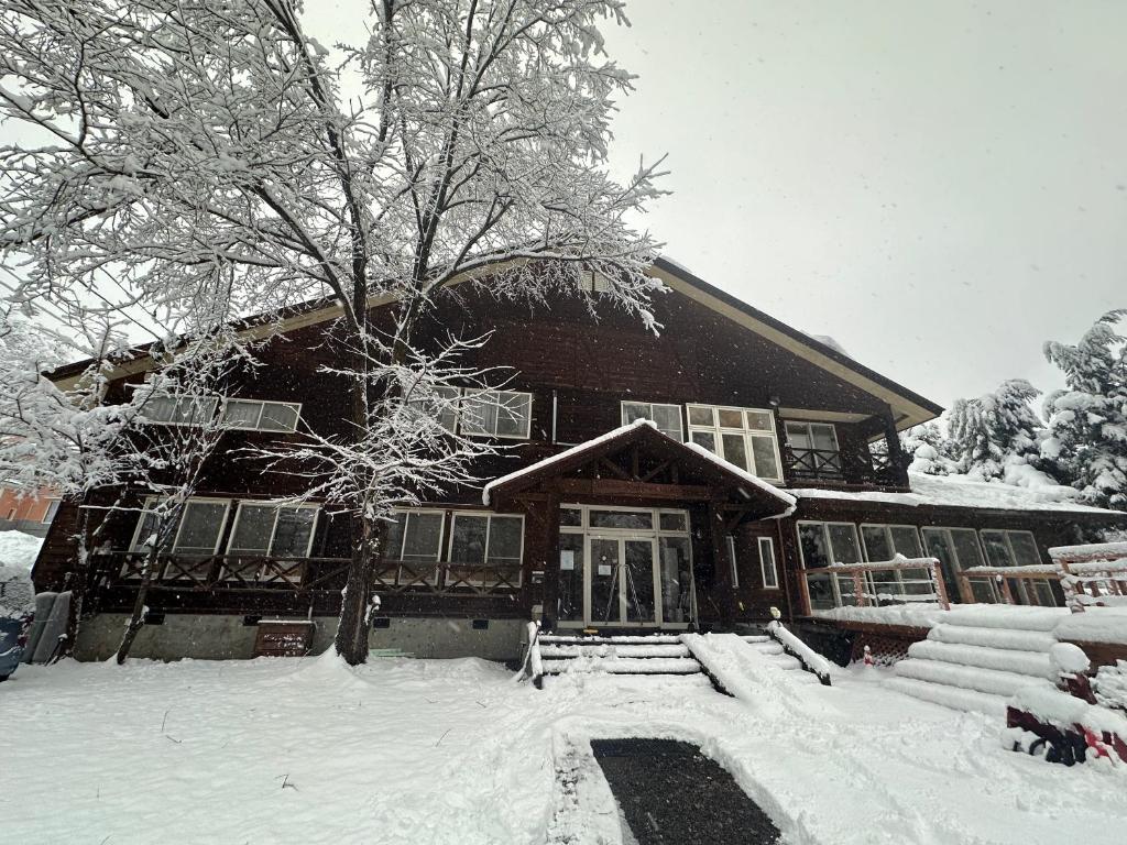 Hakuba Third Place Lodge durante l'inverno