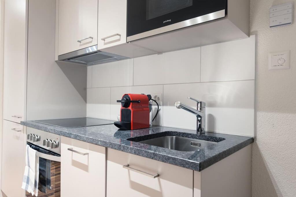 HITrental Wiedikon Apartments - Apartment E