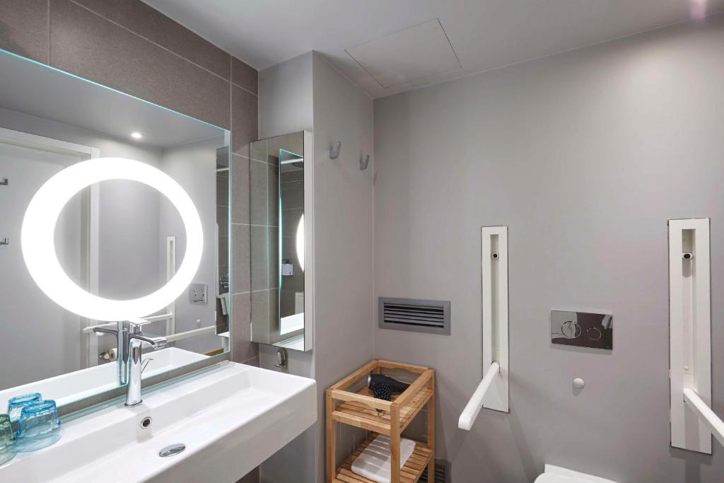 Scandic Frankfurt Museumsufer - Resim 42