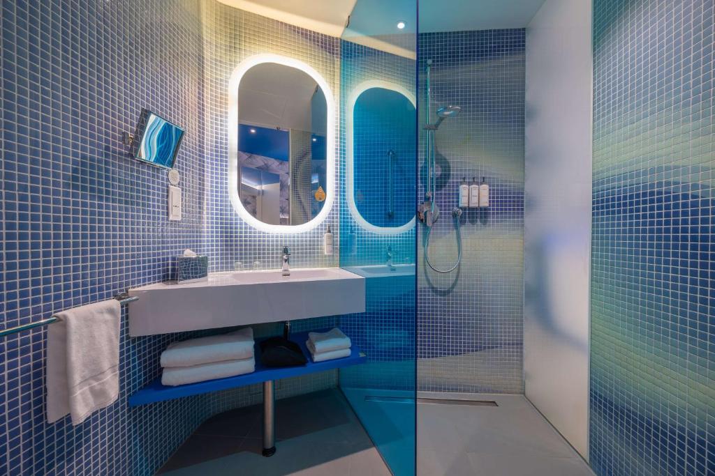 Un baño de Park Inn by Radisson Amsterdam City West