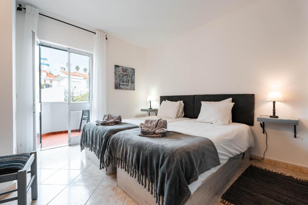 Apartamentos Julieta - 1