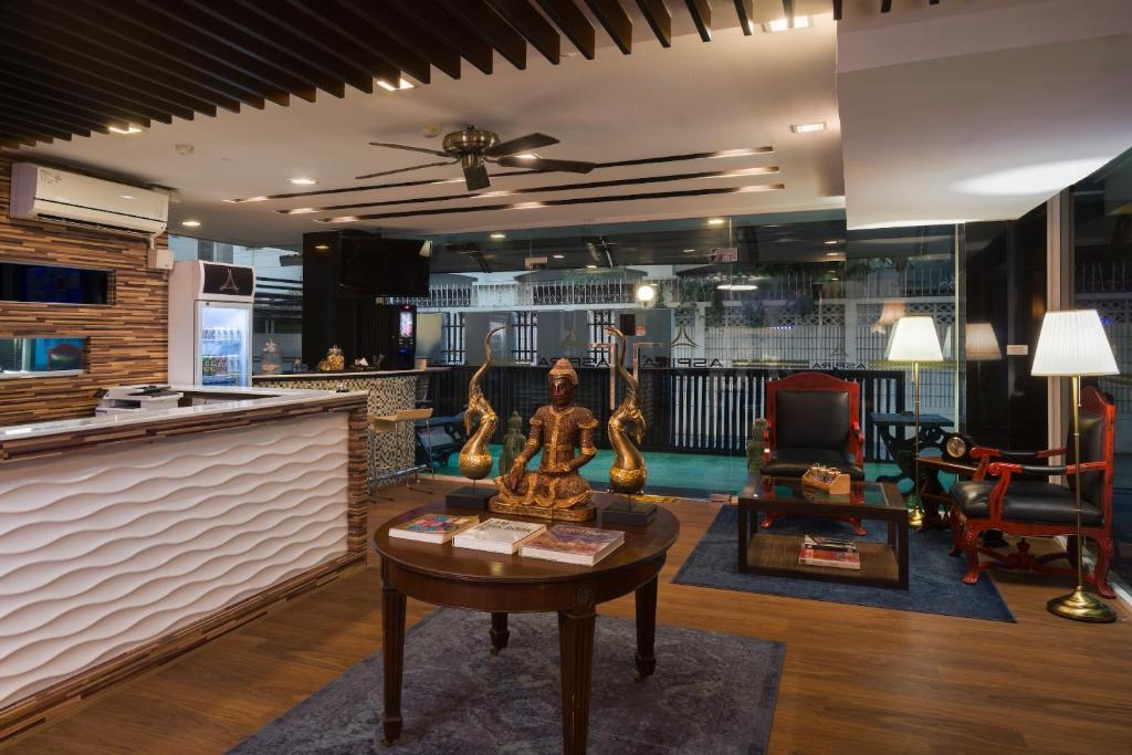 Aspira Suites Sukhumvit 20 - Resim 43