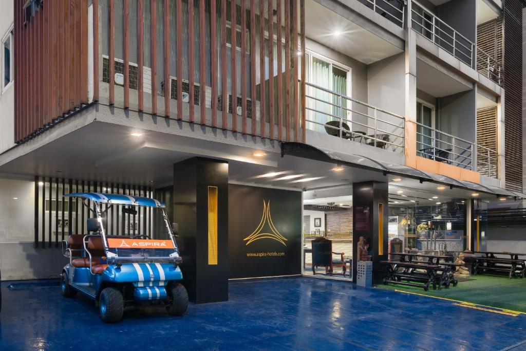 Aspira Suites Sukhumvit 20 - Resim 1