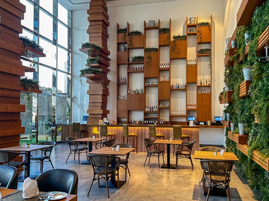 Canal Central Hotel Business Bay - Resim 23