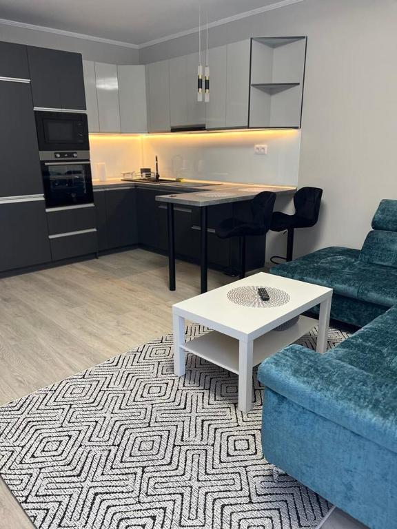 Kuchyň nebo kuchyňský kout v ubytování Komarom Luxe Apartment