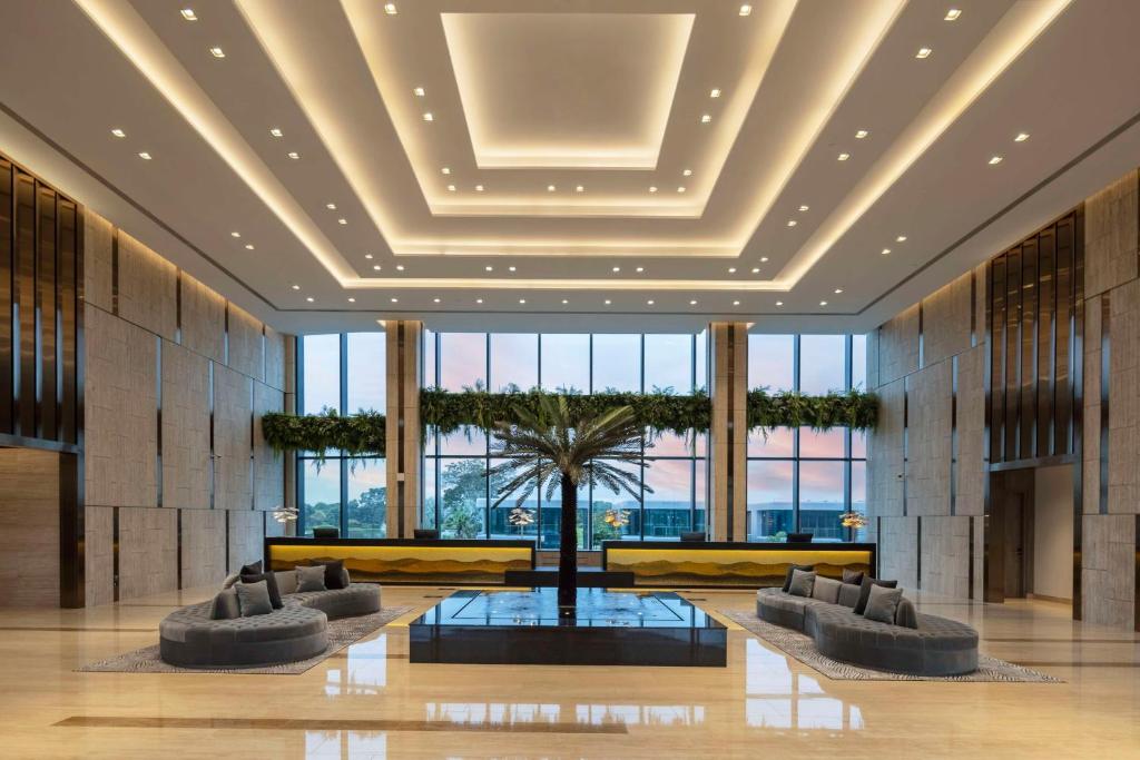 فضای داخلی Dusit Thani Laguna Singapore در سنگاپور - تصویر ۳