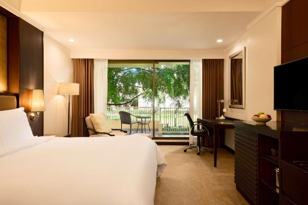 Dusit Thani Pattaya - Premium Garden King