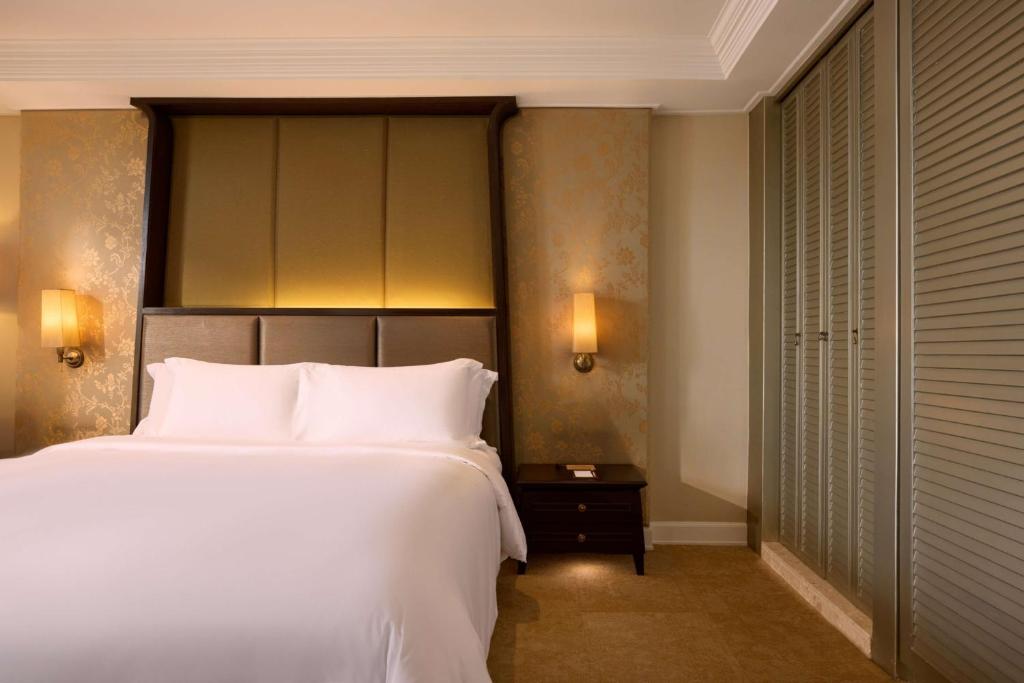 Dusit Thani Pattaya - Club Room King