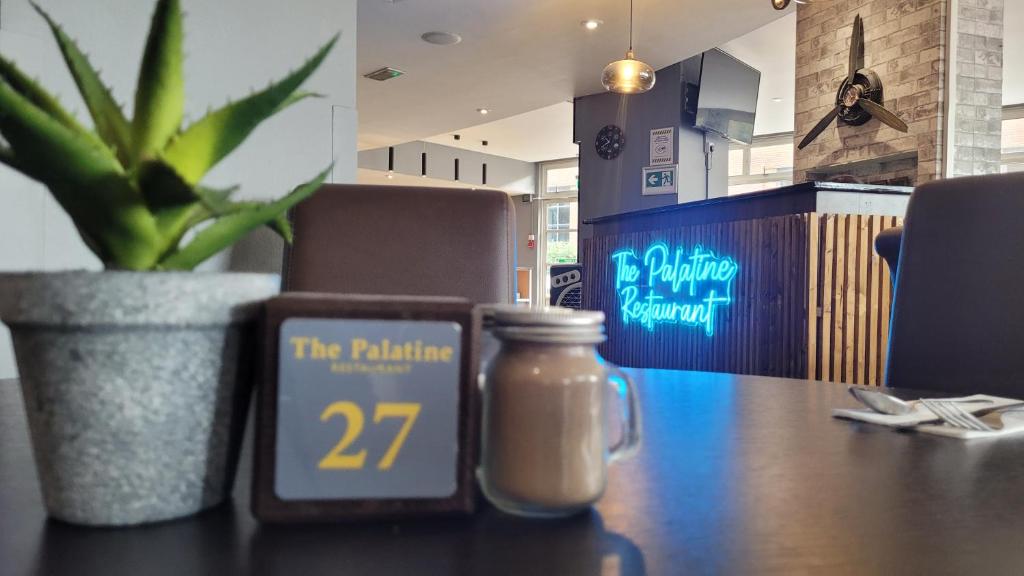 Airport Hotel Manchester - Resim 15