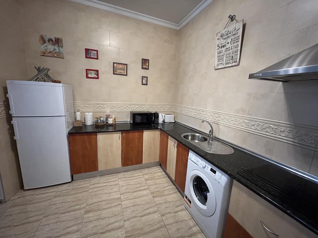 Kuchyňa alebo kuchynka v ubytovaní Apartamento Marín García C Centro Histórico