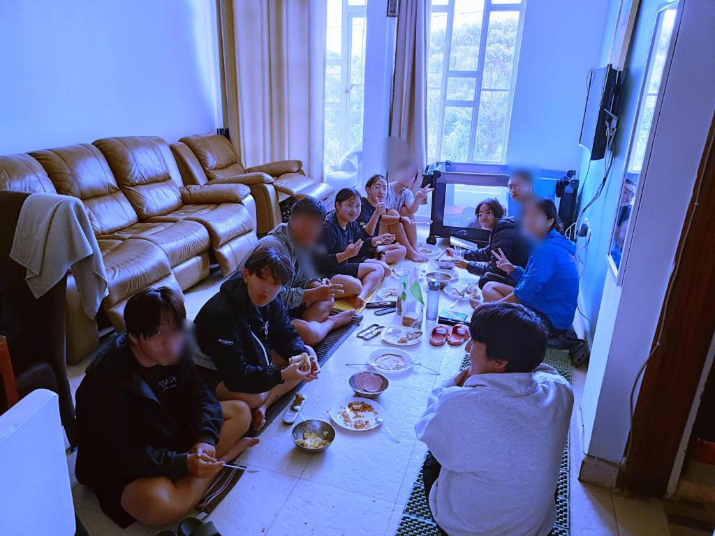 Jídlo v apartmánu nebo okolí