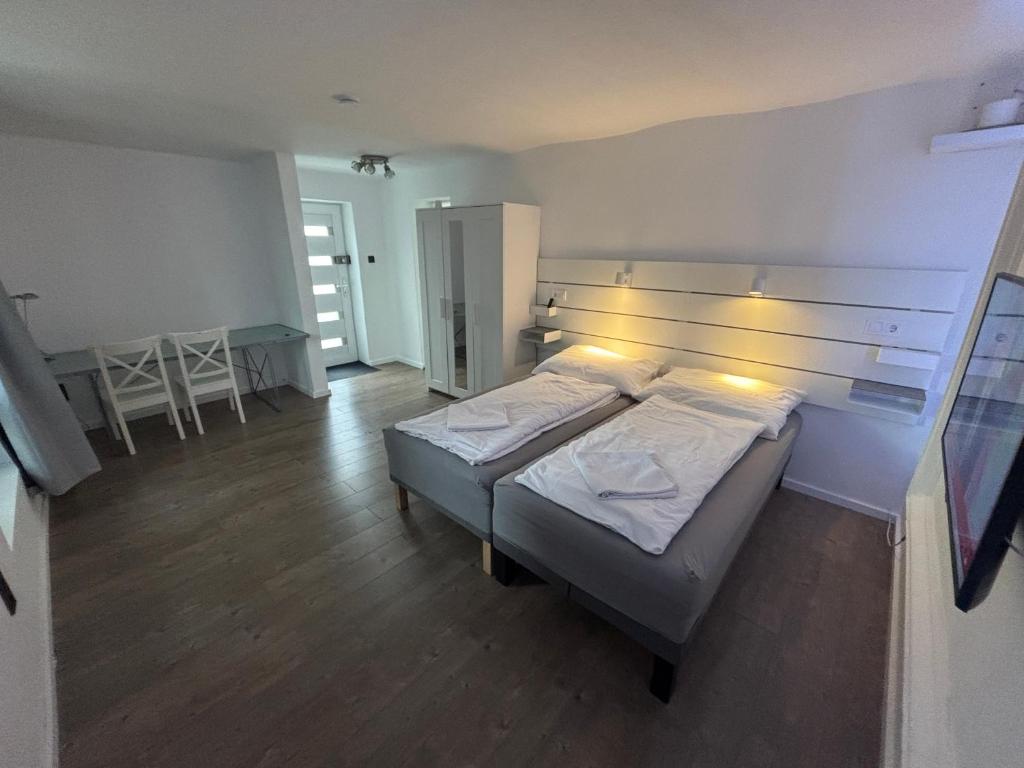 Benjamin Apartman - Apartment With Garden View