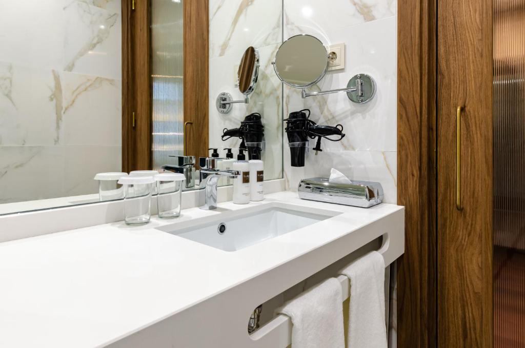 TURIM Lisboa Hotel - 19