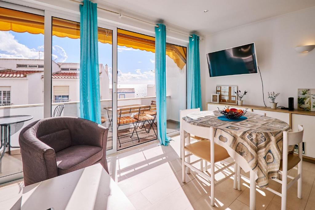 Apartment Monaco mit Pool