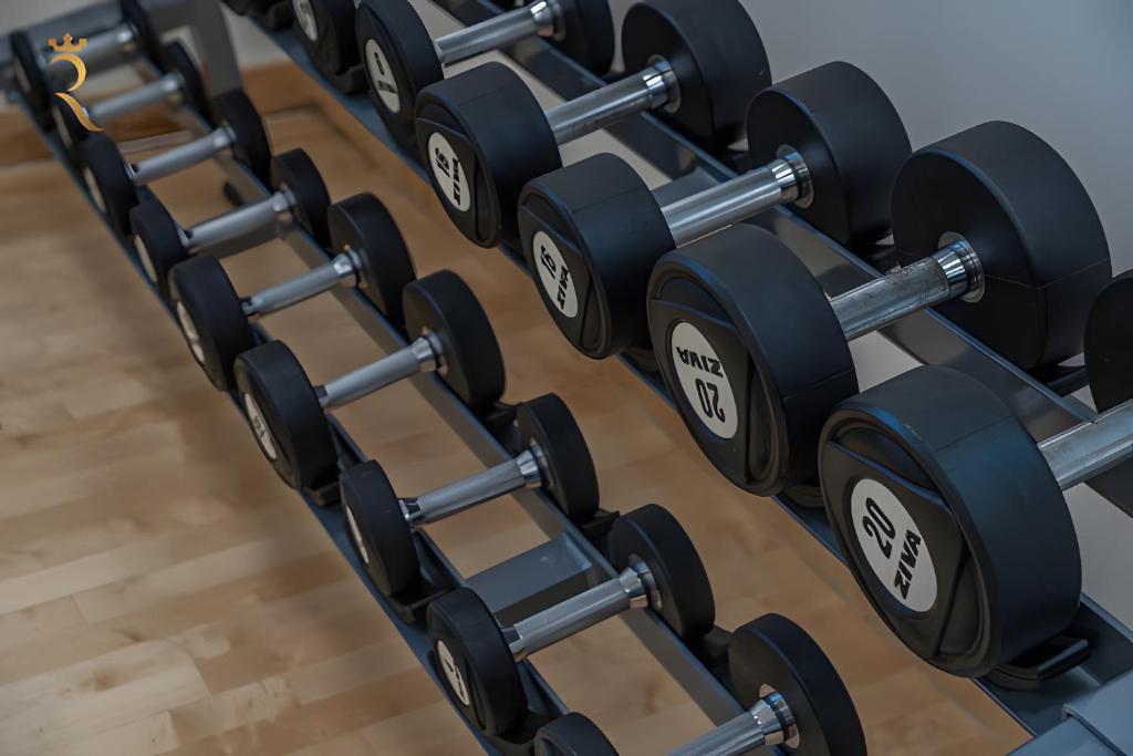 Fitness centrum a/nebo fitness zařízení v ubytování Serene Canal View 1BR at Yas Island
