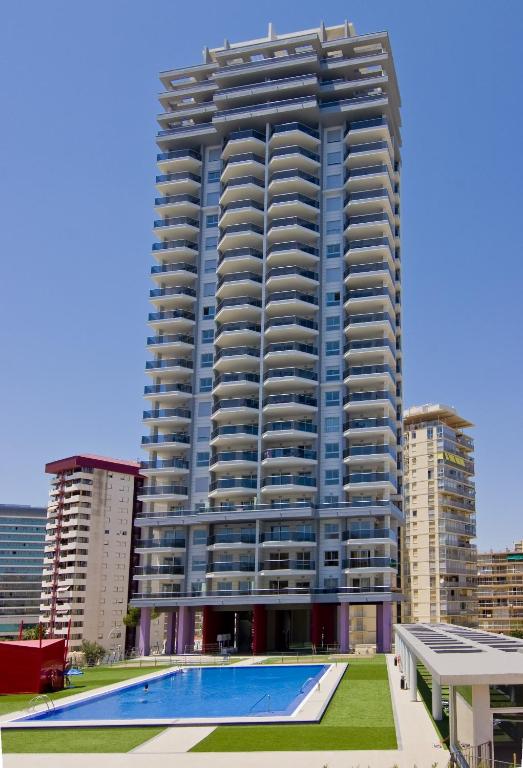 Bazén v ubytování Apartamentos Entremares - Grupo Antonio Perles nebo v jeho okolí
