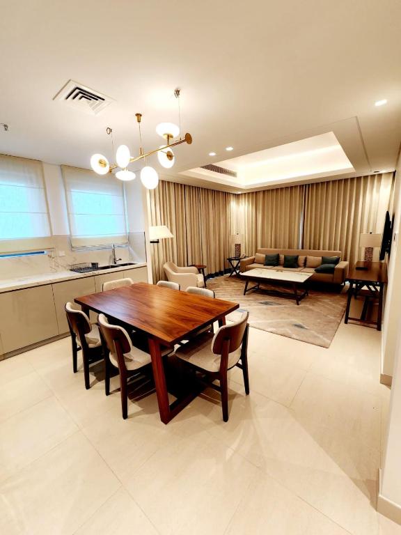 Fotografie z fotogalerie ubytování Solo RealtyHH Apartments - Address Residence Fujairah v destinaci Sharm
