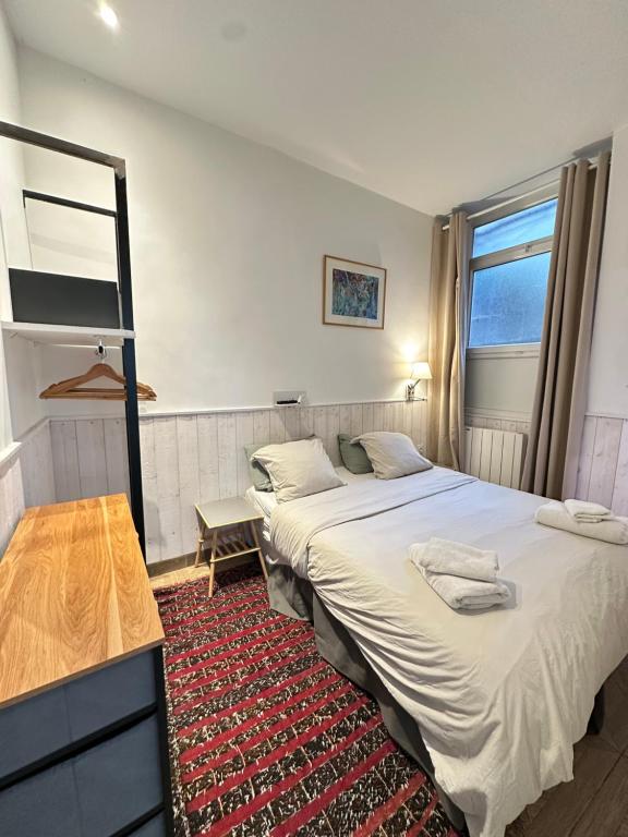 Charles V Marais Apartment - Resim 14