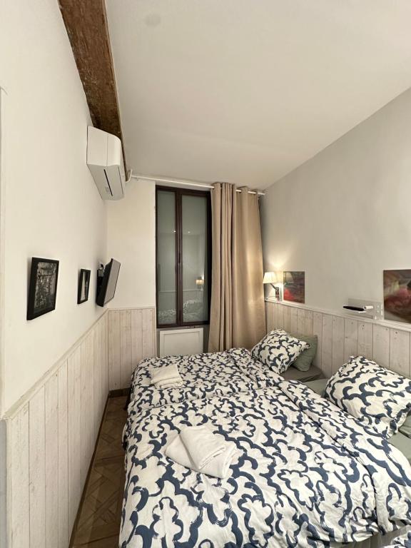 Charles V Marais Apartment - Resim 28