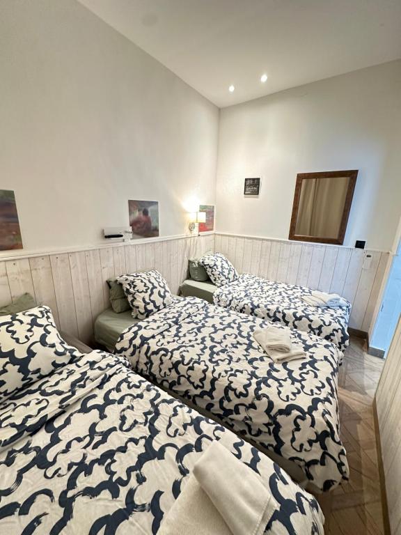 Charles V Marais Apartment - Resim 30