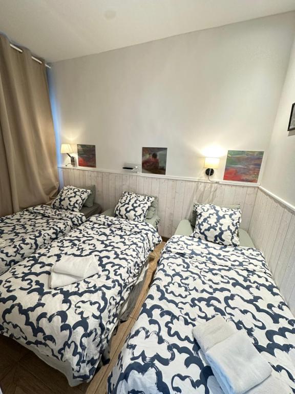 Charles V Marais Apartment - Resim 31