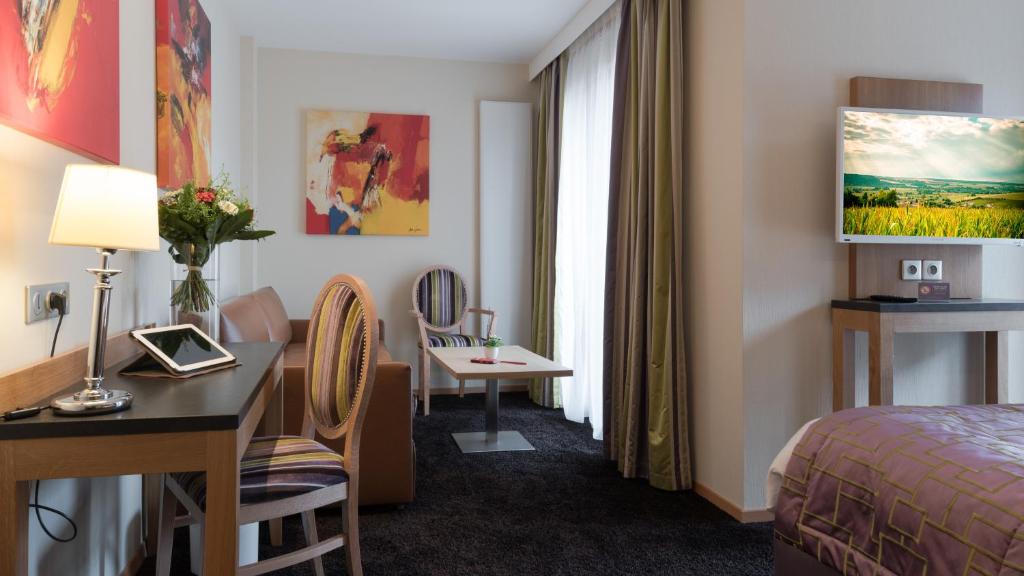Hotel Bristol – photo 41