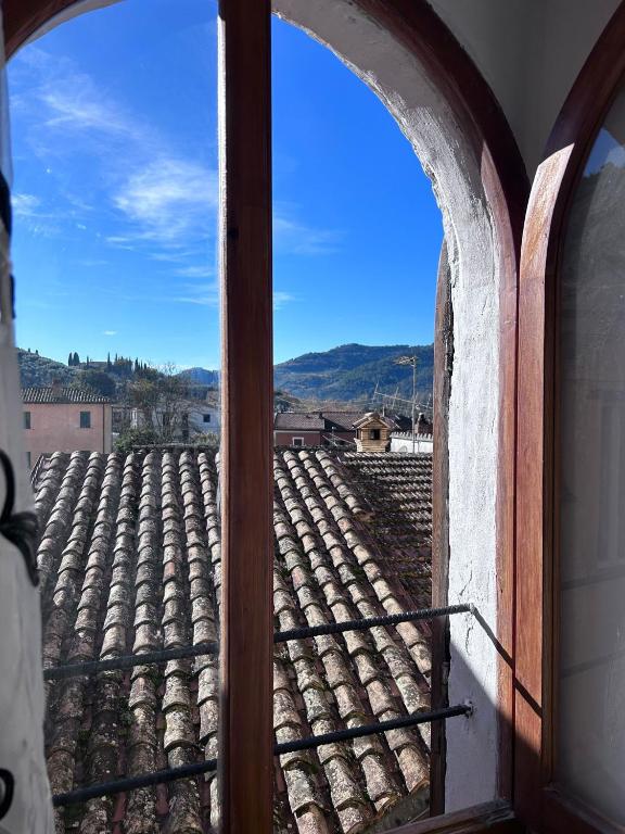 Nespecifikovaný výhled na hory nebo výhled na hory při pohledu z apartmánu