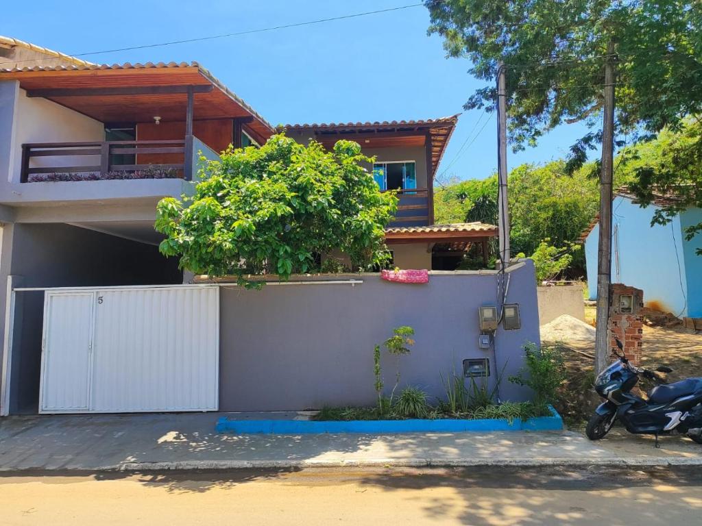 Το κτήριο όπου στεγάζεται  η παραθεριστική κατοικία