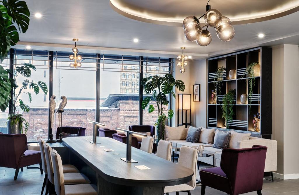 Leonardo Royal Hotel Warsaw - Resim 23