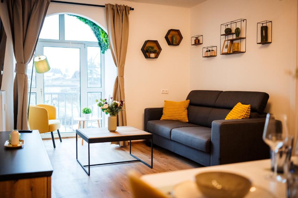 Posedenie v ubytovaní BoRa Apartments