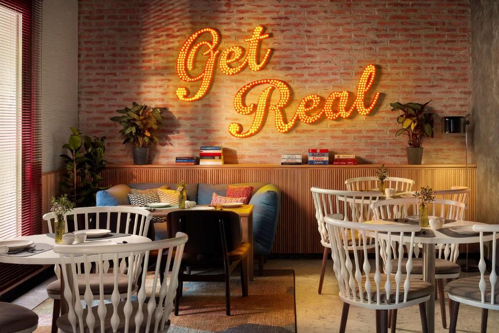 Avani Alonso Martinez - Resim 28