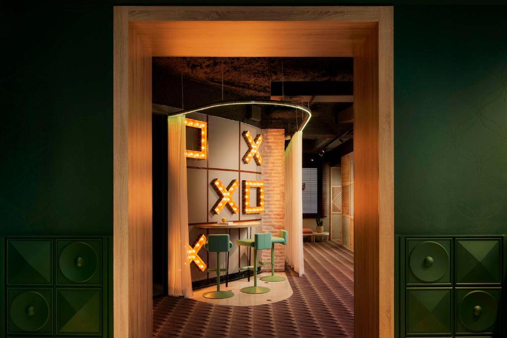 Avani Alonso Martinez - Resim 38