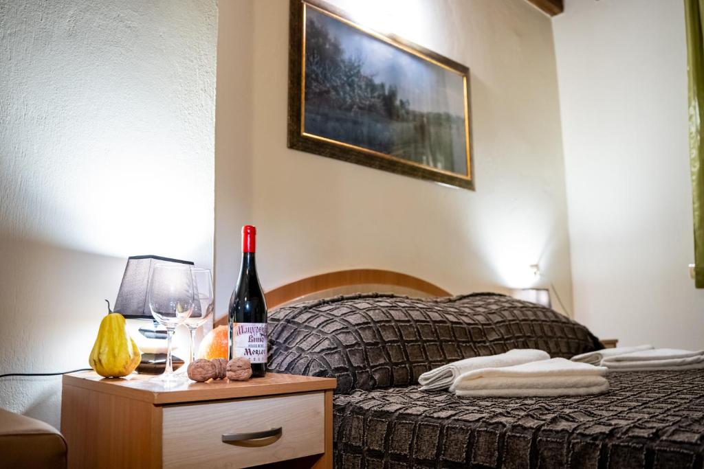 Postel nebo postele na pokoji v ubytování Matsurev Han