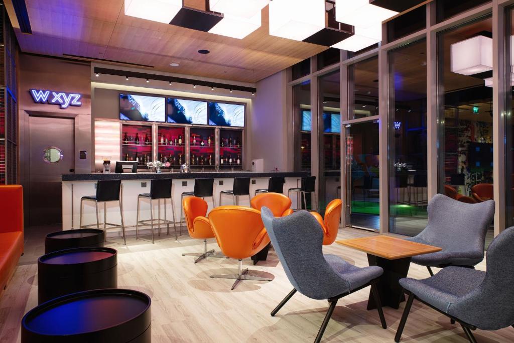 Aloft Dubai South - Resim 24