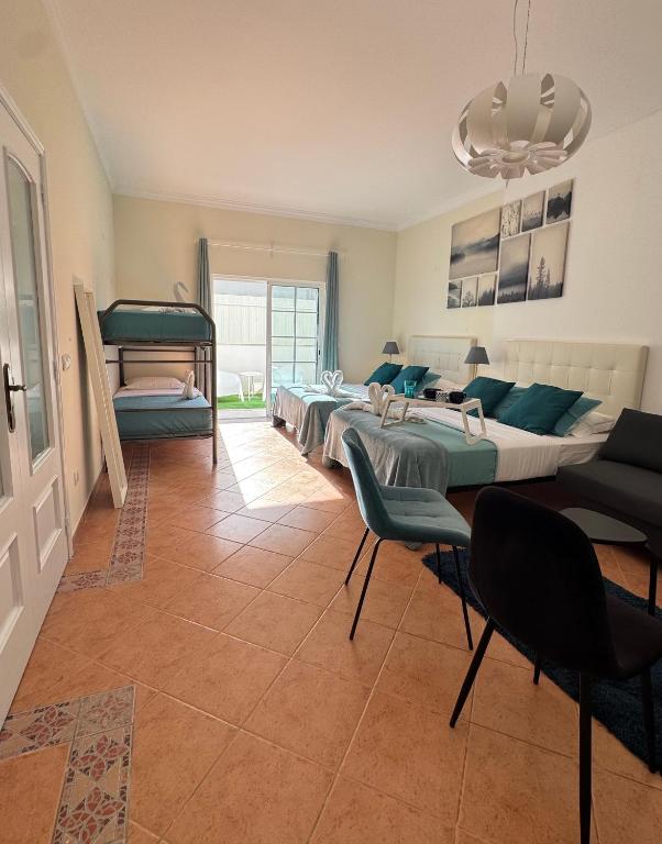 Villa Bonita Guesthouse Albufeira Old Town - 12