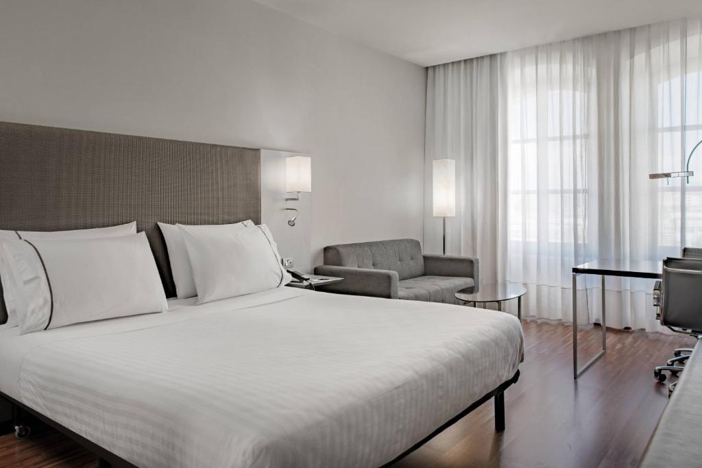 AC Hotel Torino by Marriott - Resim 12