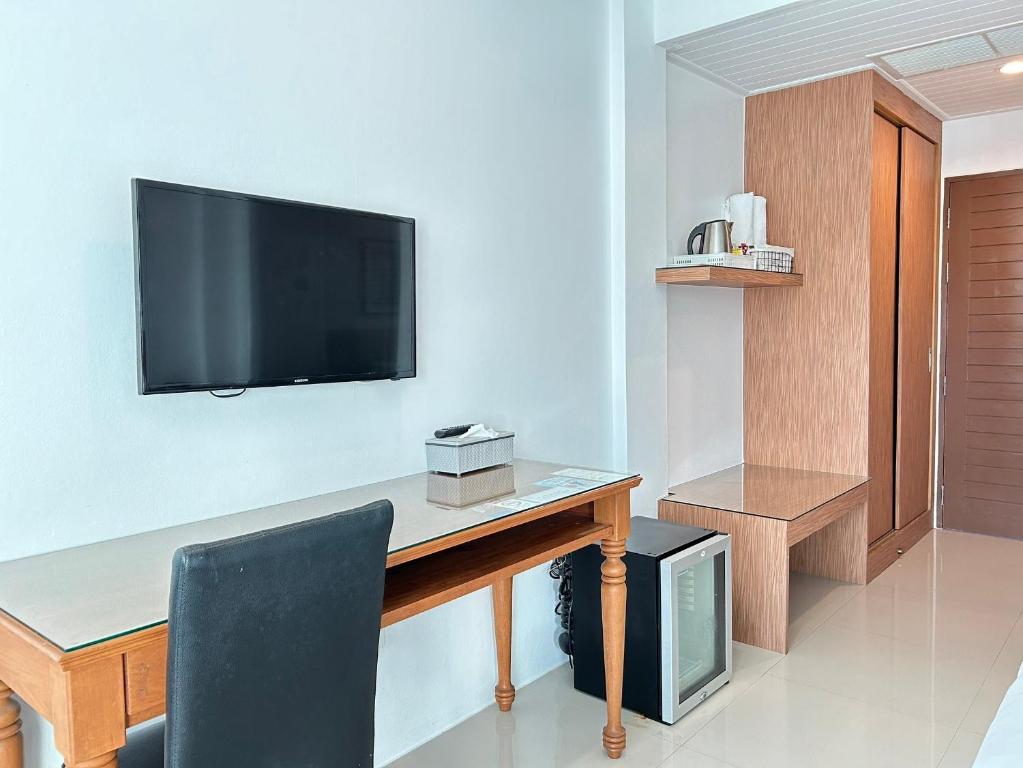 TV a/nebo společenská místnost v ubytování Clear House Resort - SHA Extra Plus