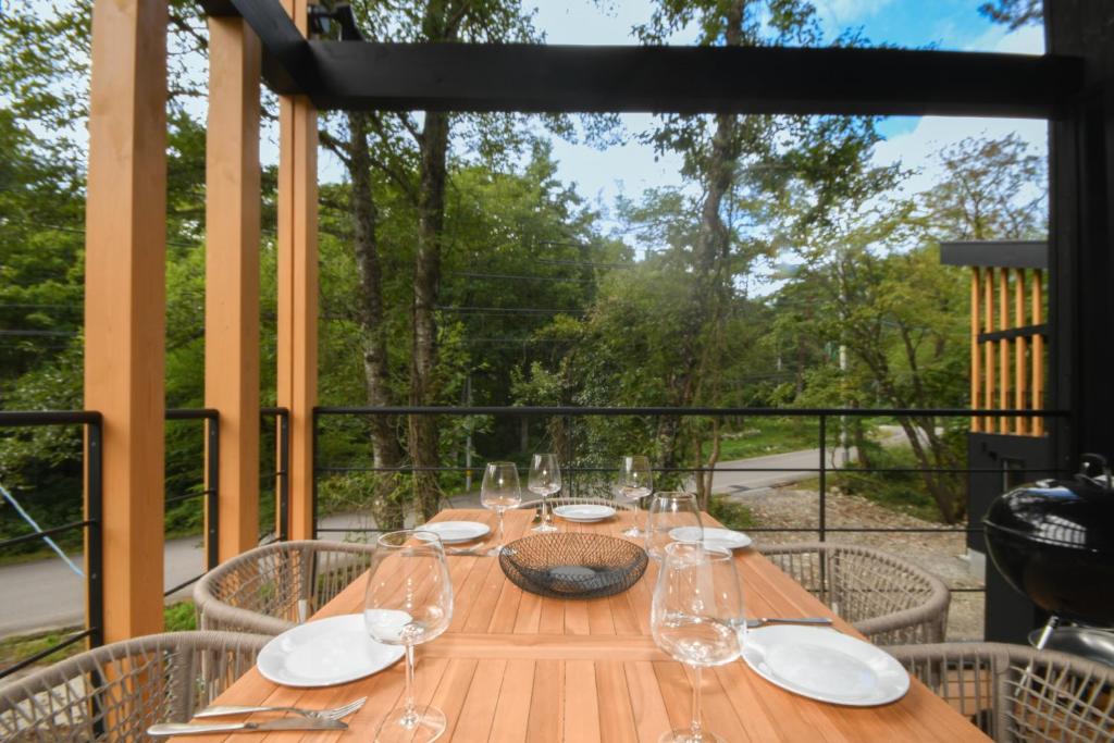 Iora - Japandi style luxury chalet